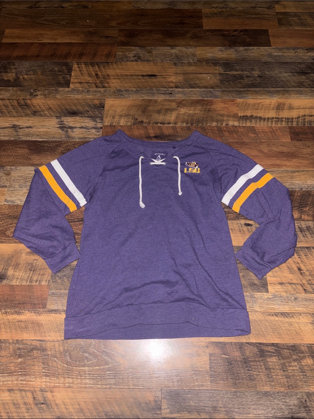 LSU Tigers lightweight pullover sweatshirt by Antigua Sportswear